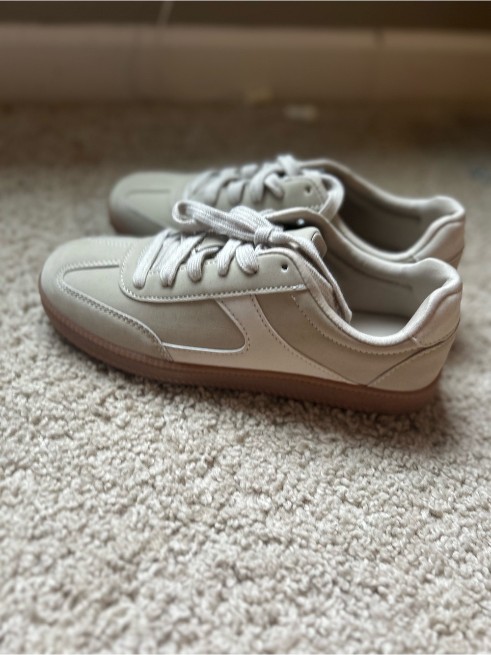 No boundaries sneakers